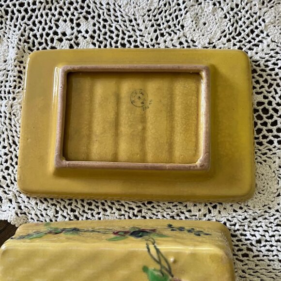 Vintage Cheese or Butter Cloche Covered Dish Japan Pottery - Picture 6 of 10